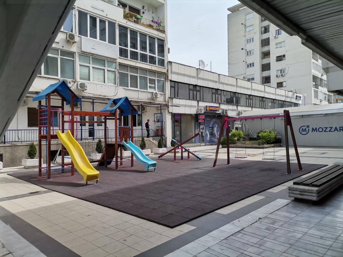 Calla 1 - Modern & Cozy Main Square Apartment In The City Shopping Center - Parking Slot With Parking Security Скоп'є Екстер'єр фото