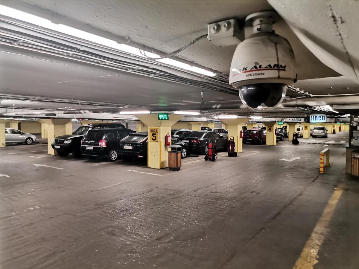 Calla 1 - Modern & Cozy Main Square Apartment In The City Shopping Center - Parking Slot With Parking Security Скоп'є Екстер'єр фото